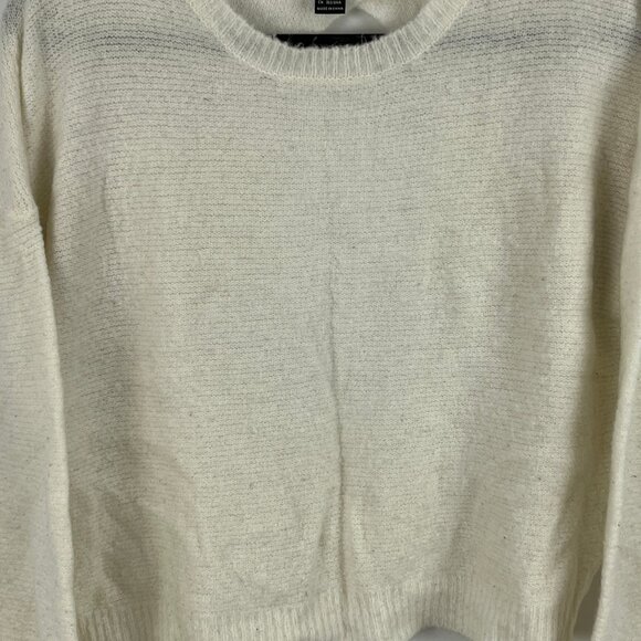 Forever 21 Short Sweater Size S White Long Sleeve Crew Neck Open Back Tight Knit - Picture 3 of 9